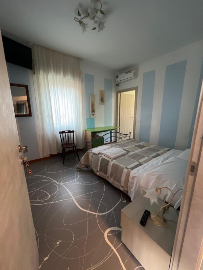 Macloud Pub B&B Сарнико Екстериор снимка